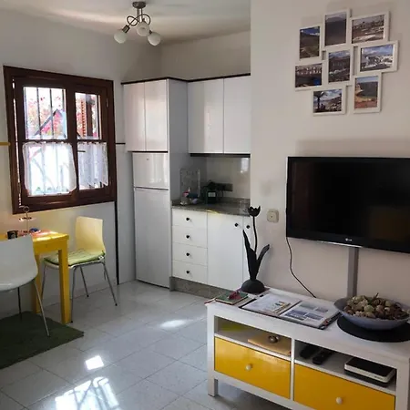El Descansito Con Wifi Gratis Appartement Playa Honda (Lanzarote)